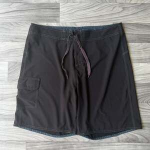 Vintage Y2K Burnside Black Board Shorts